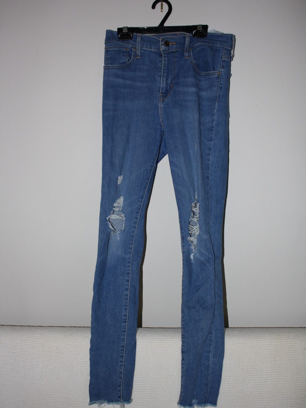 Levi Blue Distressed Women's Skinny Jeans